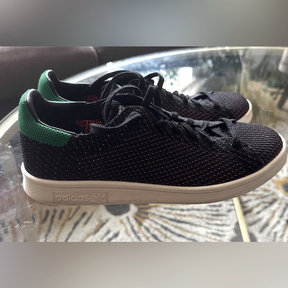 adidas Other - adidas Originals Stan Smith Primeknit Black/Green/Orange, Men’s size 7. Good UC